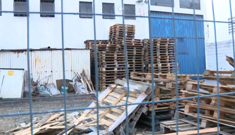 Fábrica de AÇUCAR FECHADA e 300 toneladas do produto apreendidas por irregularidades