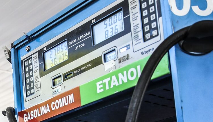 Preço da gasolina voltou a subir no país na semana
