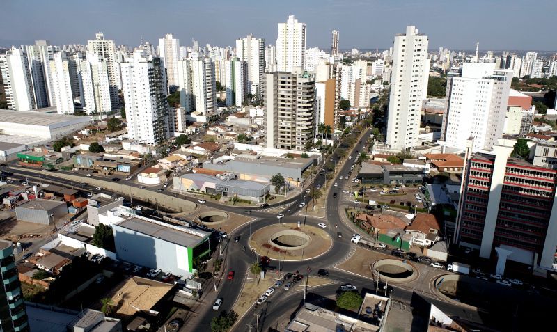 Quase 2.000 vagas abertas em novo concurso público municipal; confira as vagas e participe