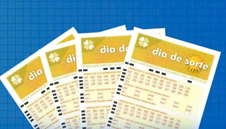 O Dia de Sorte é uma loteria que basta escolher de 7 a 15 números dentre os 31 disponíveis e mais um mês da sorte.