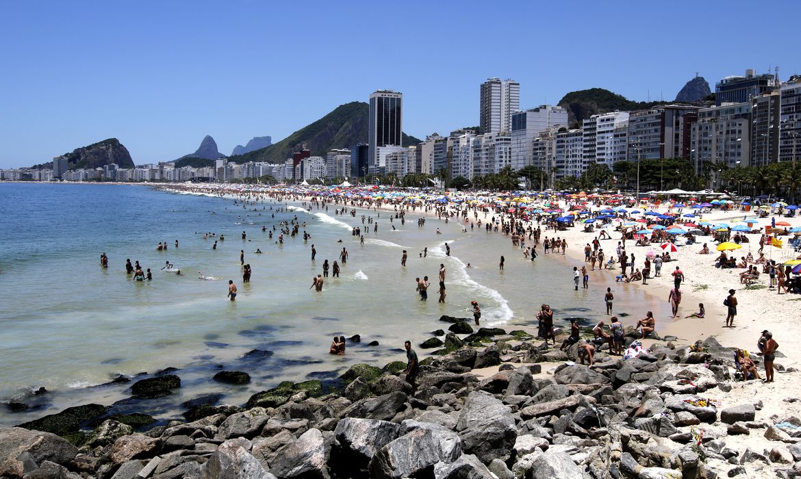 Rio 40 GRAUS? Cidade maravilhosa terá calor histórico com temperatura ainda mais alta. Confira