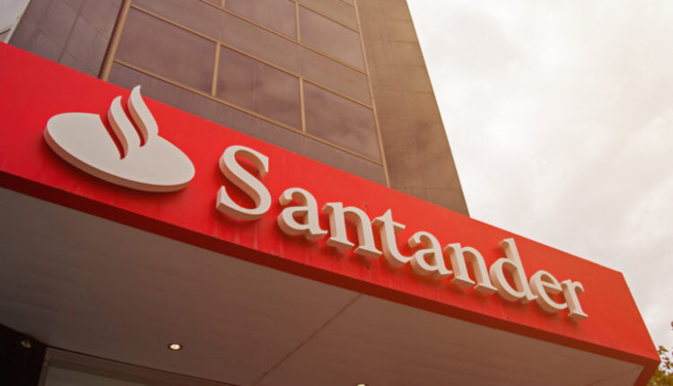 Santander anuncia processo seletivo com 200 vagas para várias áreas