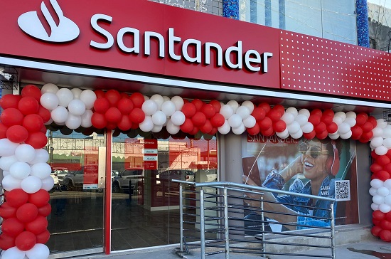 Santander: última semana de inscrição para processo seletivo com 200 vagas