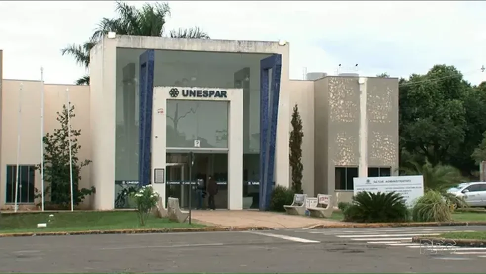 Universidade NESTE estado abre 140 vagas com salários acima de R$ 9 mil