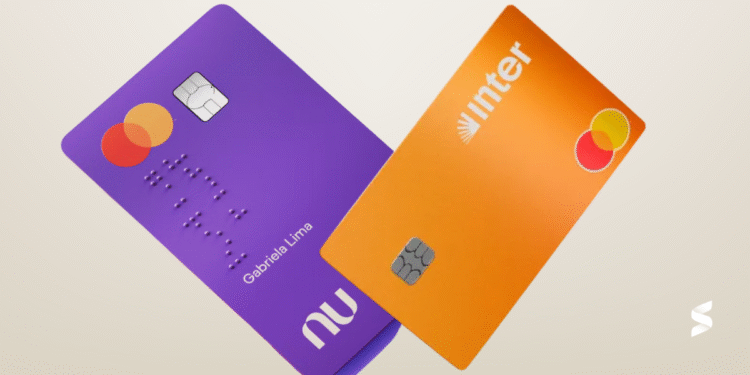 Cartões do Nubank e Banco Inter, representando opções de investimento acessíveis e práticas.