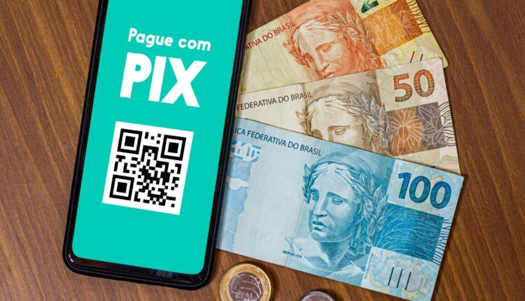 Atenção! Novo golpe do PIX assusta brasileiros - Reprodução Canva