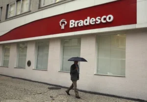 Bradesco oferece promoção EXCLUSIVA de pontos e clientes COMEMORAM