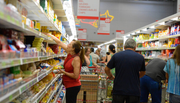 Agosto registra aumento de 0,23% nos preços; Confira os produtos que ficaram mais caros e mais baratos