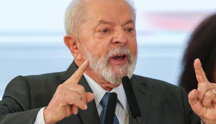 Lula assina decreto para o Concurso Público Nacional Unificado, o Enem dos concursos