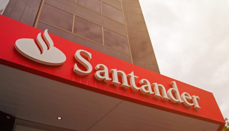 Parceria entre o banco Santander Gamer Pro e a CNB Esports oferece milhares de bolsas para para entusiastas do mundo dos jogos. Imagem: iqContas.
