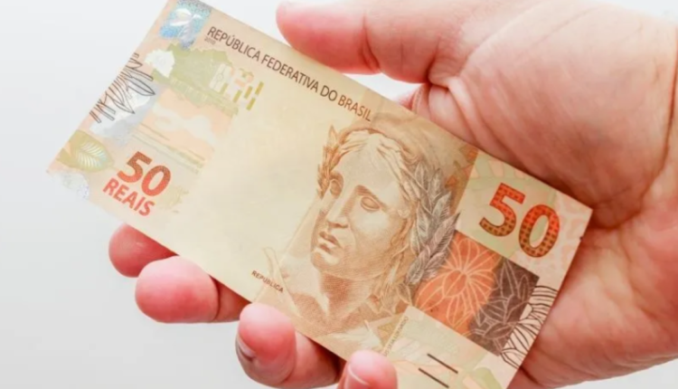 Nota de R$50 em circulação no Brasil possui bitcoins escondidos; veja como pegar