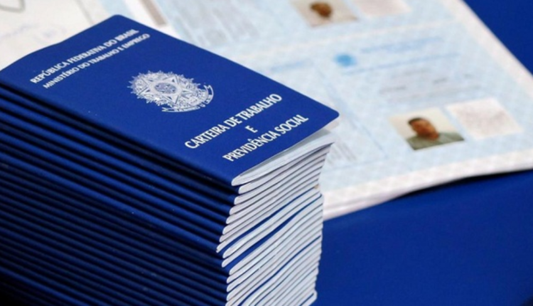 Brasil cria 221 MIL empregos de carteira assinada em agosto, revela Caged