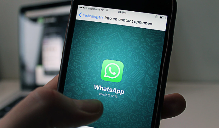 É possível personalizar o WhatsApp para o clima de fim de ano? Saiba mais