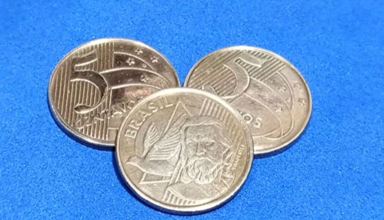 Essas 3 MOEDAS de 5 CENTAVOS são super VALIOSAS