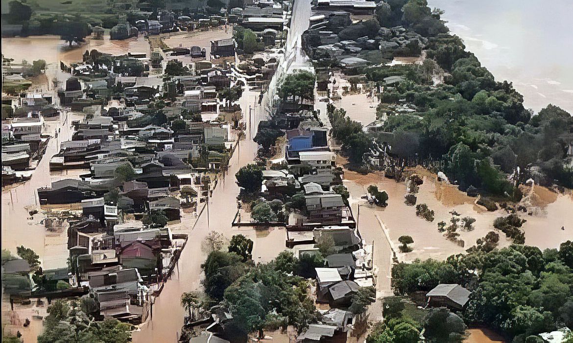 Estiagem e chuva intensa: Brasil tem mais de mil cidades em situação de emergência