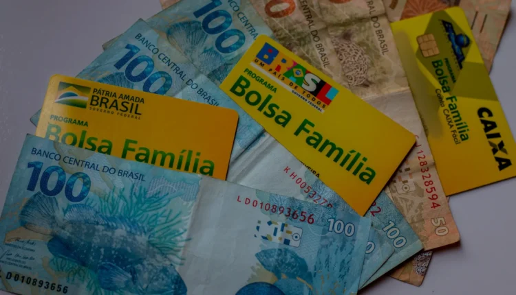 Pagamento EXTRA no BOLSA FAMÍLIA para famílias com bebês; saiba tudo sobre o bônus de R$ 50