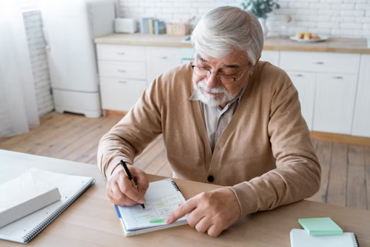 Se você tem MAIS DE 60 ANOS faça ISTO para ter DESCONTO na conta de luz