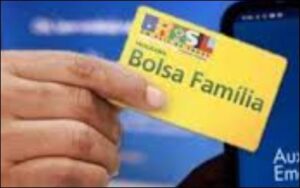 Bolsa Família: Ministério do Desenvolvimento e Assistência Social lança serviço de suporte direto aos beneficiários