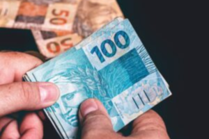 Novos dados sobre saque de dinheiro físico no Brasil são divulgados; Confira agora