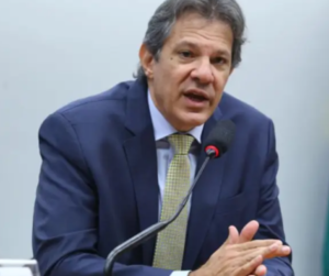 Haddad defende veto de Lula à desoneração da folha de pagamento