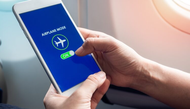 Modo avião: descubra os recursos do seu celular que você não sabia que existiam