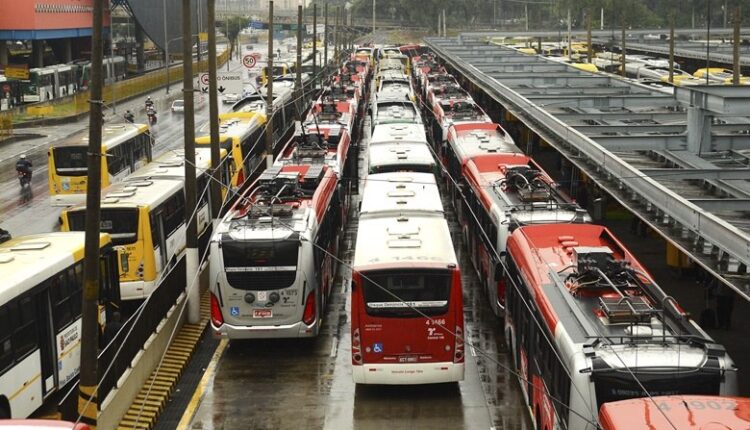 São Paulo Transporte anuncia que as inscrições estão abertas para Concurso Público para médio e superior