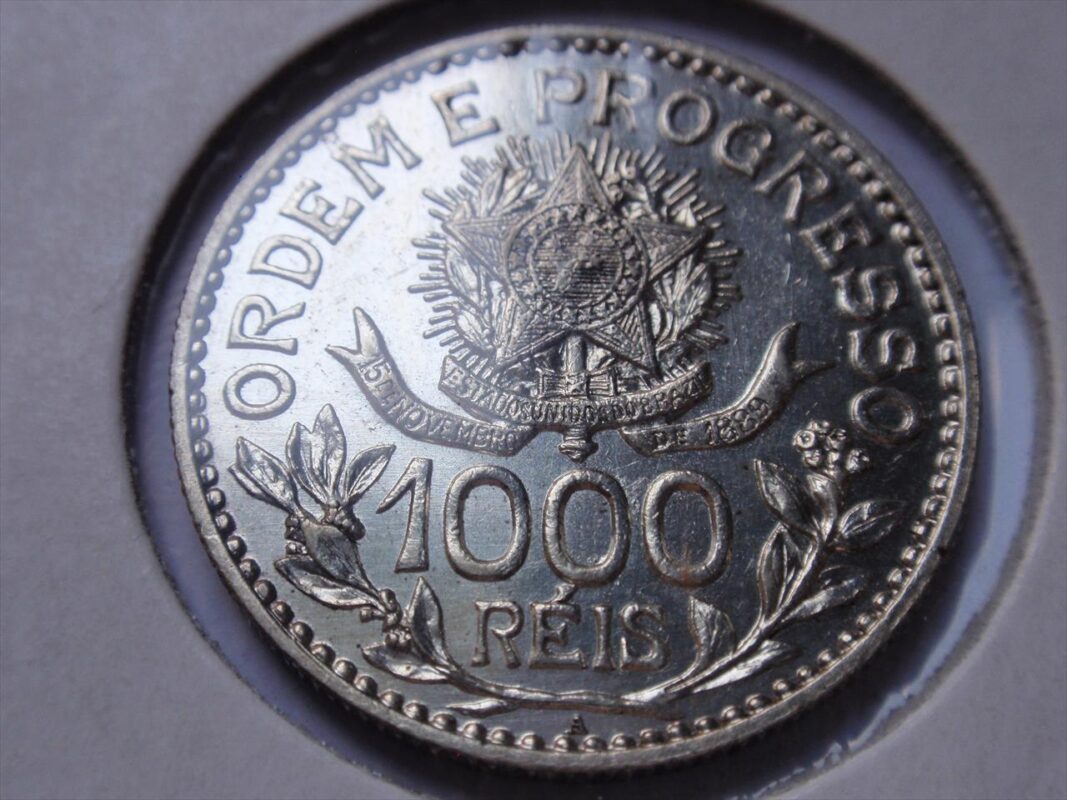 A moeda antiga que vale R$ 220, mesmo sem erro de cunhagem