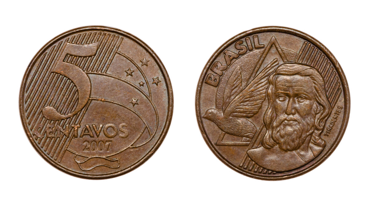 Conheça as três moedas de 5 centavos mais raras do Brasil
