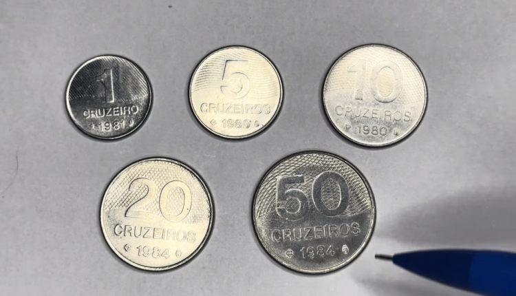 5 moedas antigas do Cruzeiro
