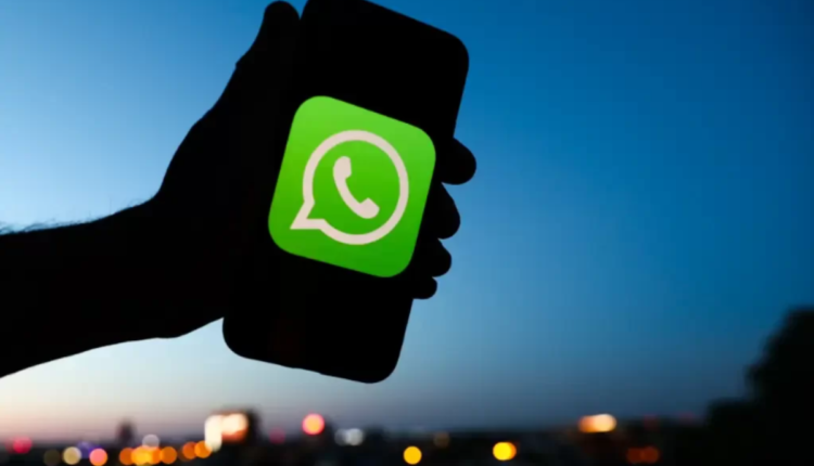 WhatsApp permite postar Status em smartphone secundário; saiba como usar