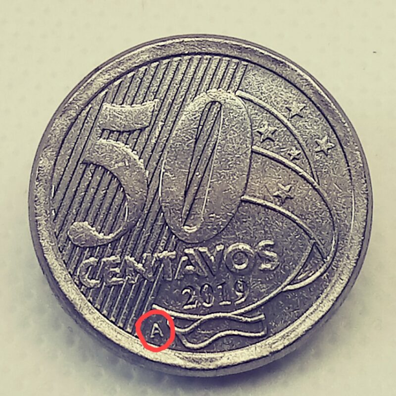 A famosa moeda de 50 centavos com a letra A tem novo valor em 2024