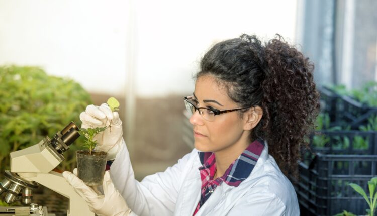 Concurso do CONSELHO de BIOLOGIA tem vagas abertas para áreas ADMINISTRATIVA e FISCAL