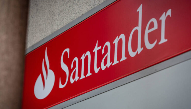 Comer de graça com cartão de crédito do Santander? Entenda como é possível