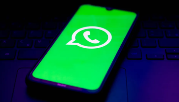 Aprenda a ficar invisível no WhatsApp e eliminar o status "digitando" - passo a passo