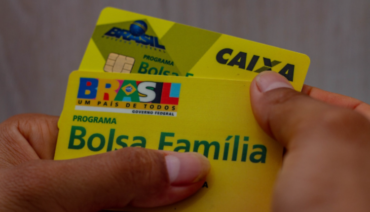 Beneficiário do Bolsa Família tem direito à um MEGA desconto na Conta de Luz