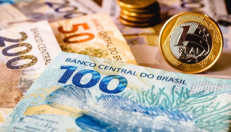 Economia brasileira cresce pelo 3º ano seguido, revela Banco Central