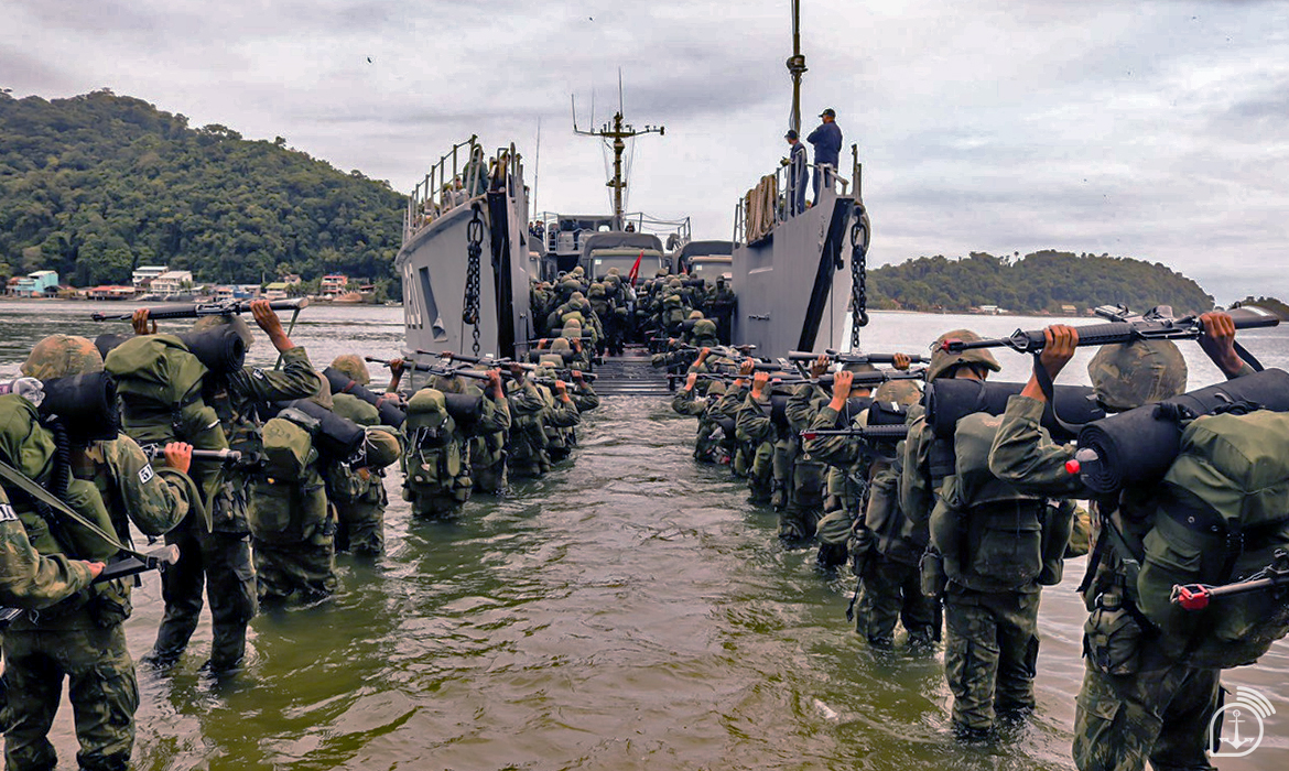 TERMINA HOJE: último dia de inscrição para concurso Fuzileiro Naval da Marinha; mais de 1600 vagas