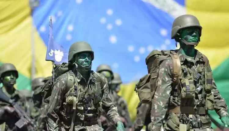 Concursos militares abertos: 1.750 vagas no Exército Brasileiro para OFICIAIS, CADETES e SARGENTOS