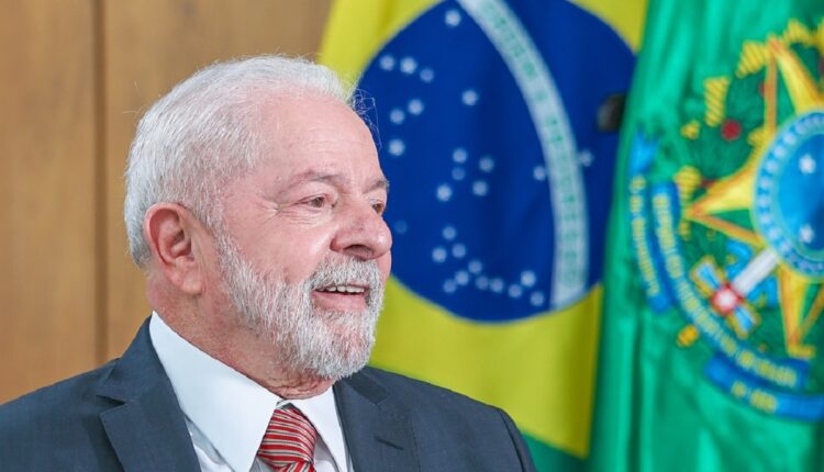 Mais vagas! Lula anuncia 100 novos institutos federais e concursos abertos até 2026
