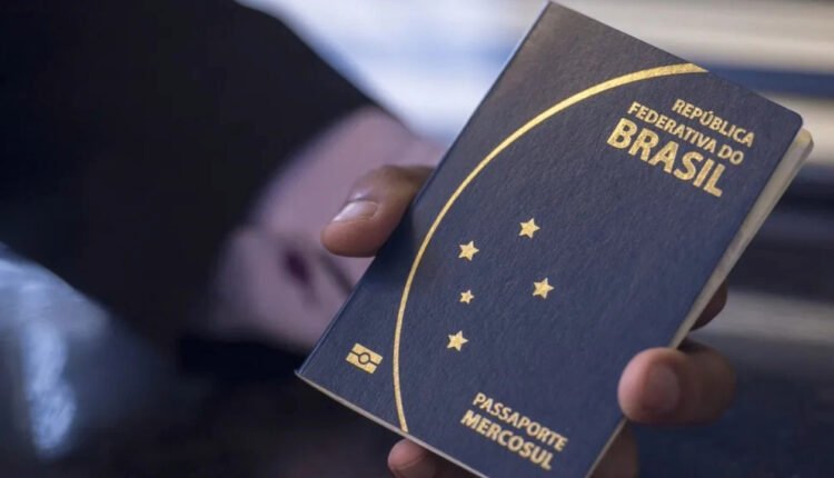 Alerta para quem vai viajar: PF suspende agendamento de emissão de passaporte