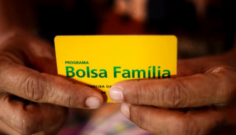 Bolsa Família: Aprenda agora (05/04) como AUMENTAR a sua mensalidade de R$600,00 de Abril