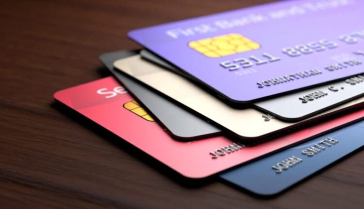 Rotativo do cartão de crédito: conheça o número que animou os consumidores