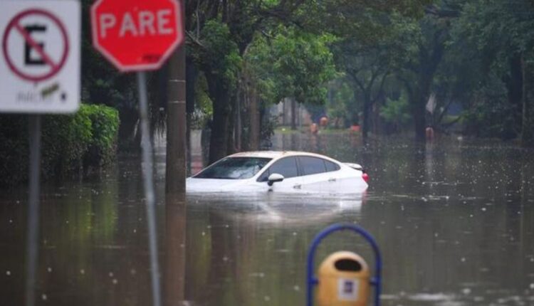 Enchentes no RS: moradores terão IPVA devolvido? Entenda a iniciativa