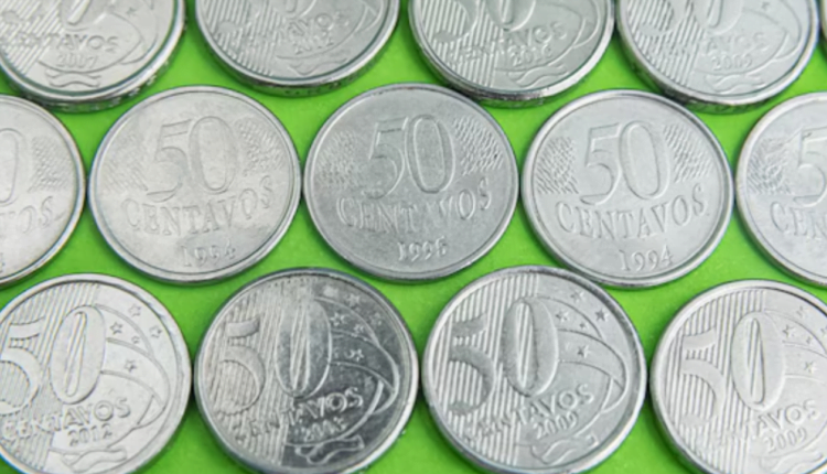 Colecionadores estão dispostos a pagar verdadeiras fortunas em simples moedas de 50 centavos com detalhes específicos.