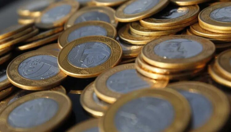 Conheça a moeda comemorativa que vale R$ 550 devido a erro 'bobo'