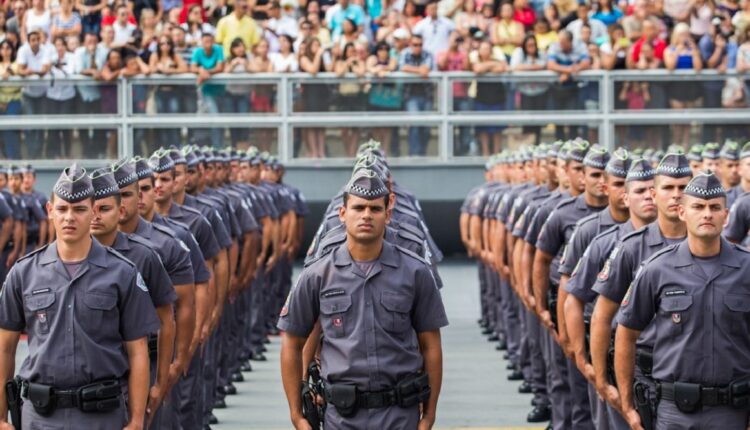 Polícia: confira lista dos concursos com inscrições abertas; salários até R$ 12.974,15