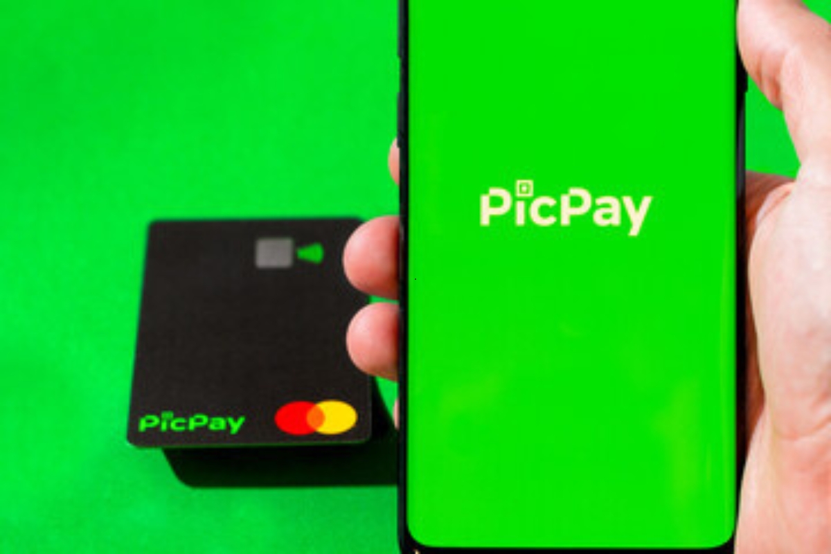 PicPay faz a festa entre USUÁRIOS: cartão de crédito acaba de ser LIBERADO para NEGATIVADOS; confira detalhes