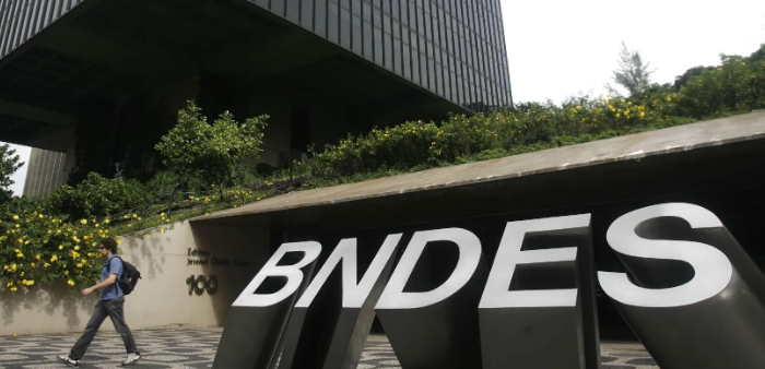 Concurso BNDES: quais os requisitos dos cargos? Inscrições começaram hoje (26/07)