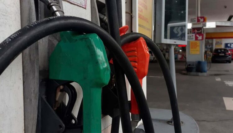 Preços dos combustíveis SOBEM nos postos do país após reajuste da Petrobras