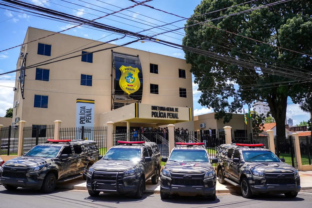 Polícia Penal GO: INSCRIÇÕES ABERTAS com 1.600 vagas e salários de quase R$ 6 MIL